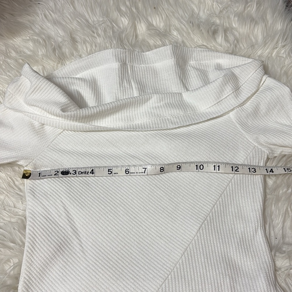 NWOT Elodie White Off The Shoulder Waffle Knit Top Cropped S - Picture 9 of 12